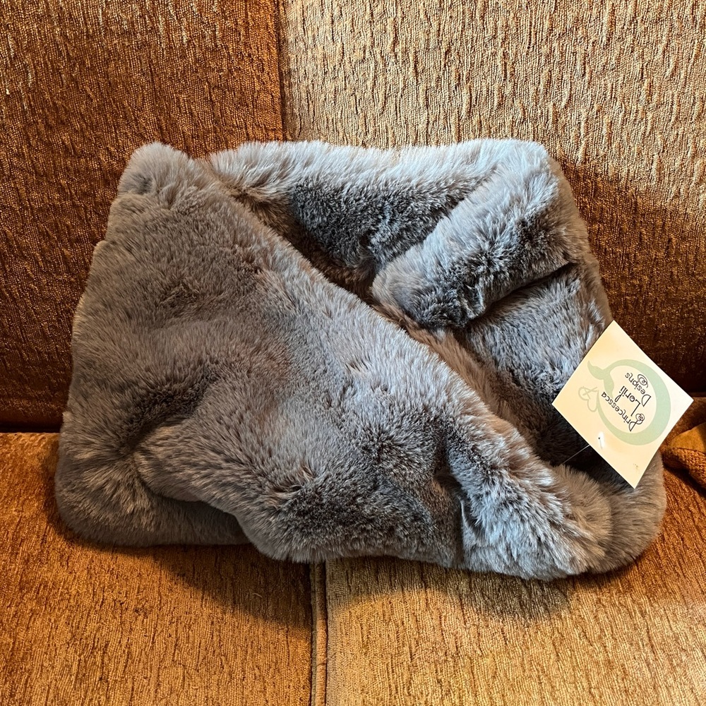 Soft Gray - Faux Fur Infinity Scarf